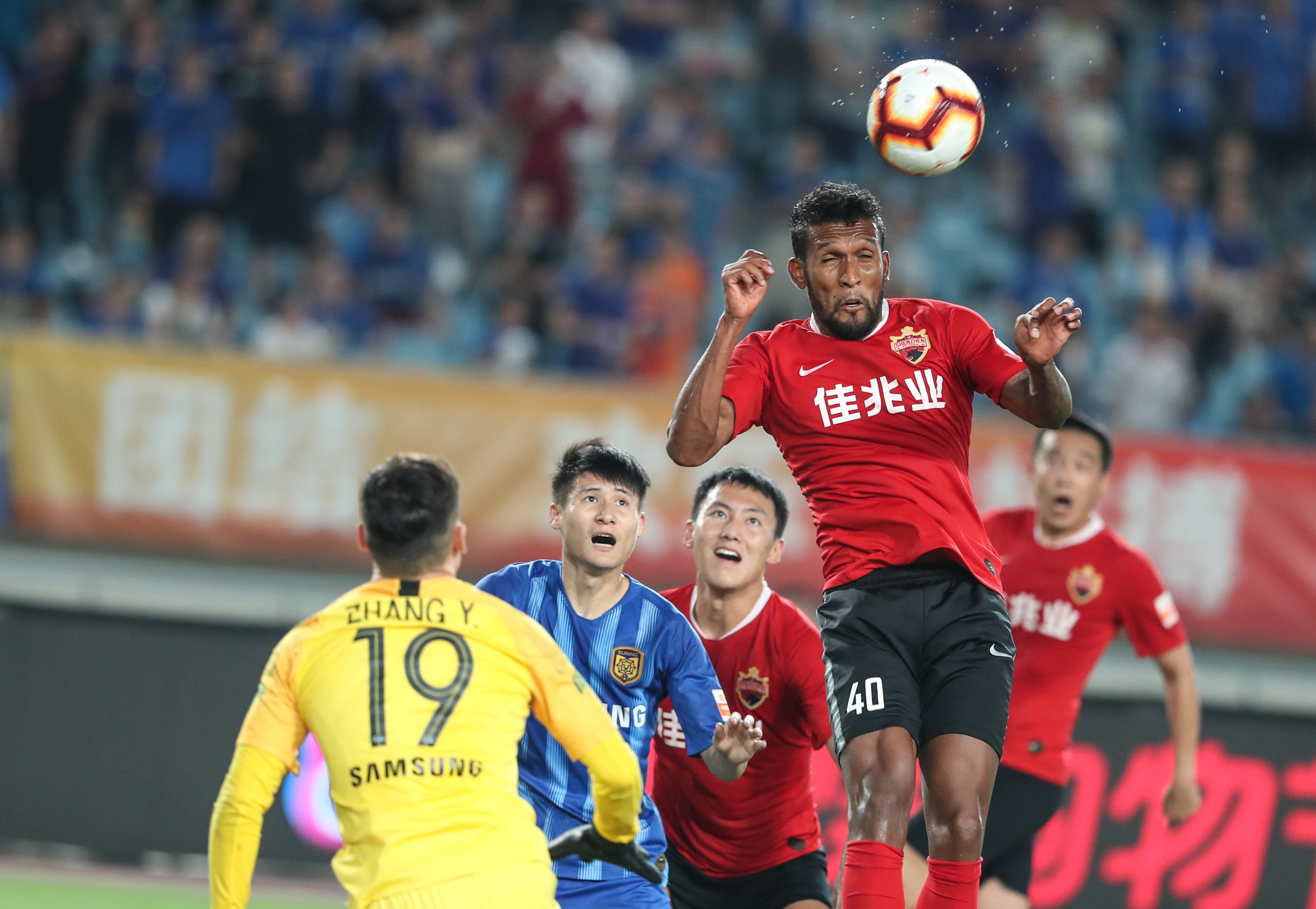EPL S20 小组赛：艰难取胜 COL 2-1击败Astralis